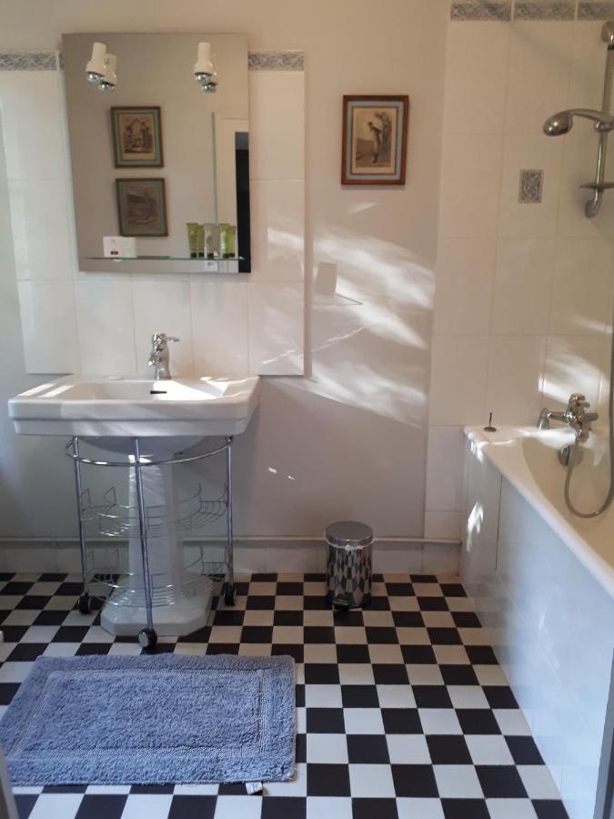 Le Parc Des Aubiers Bed & Breakfast Brion  Bagian luar foto