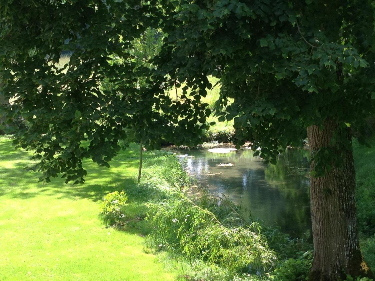 Le Parc Des Aubiers Bed & Breakfast Brion  Bagian luar foto